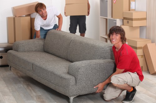 Liability and risk rules for a UK storage service